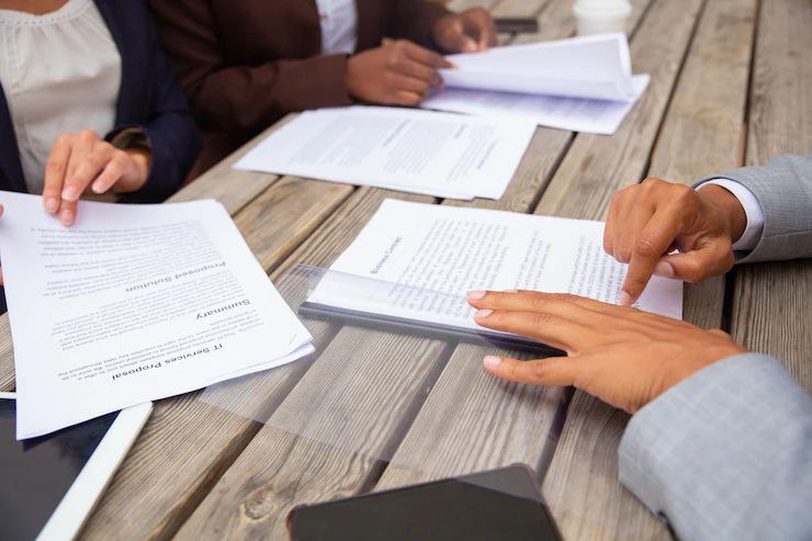 تفاوت استخدام پیمانی و قراردادی