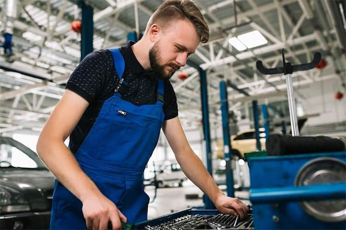 استخدام با مدرک دیپلم  شرکت کروز
